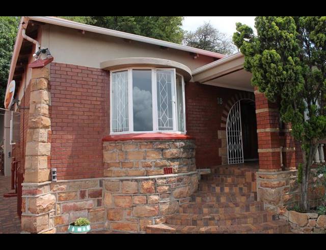 3 BEDROOM HOUSE FOR SALE IN KENSINGTON